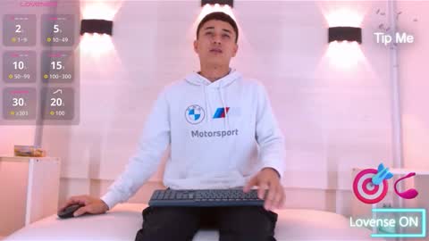 Snapshot of jeic_18 chatting on 09-12-25, 12:16 jeic 18 online show from 09-12-25, 12:16