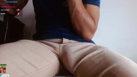 Snapshot of jeisongk chatting on 01-07-25, 05:20 Jason online show from 01-07-25, 05:20