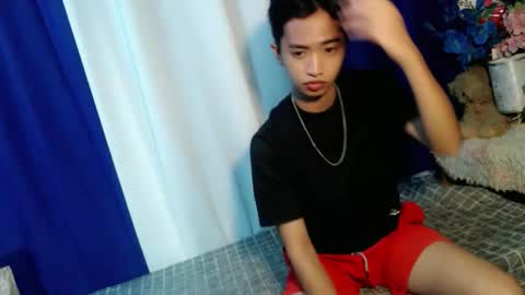 Snapshot of jel_oncamxx chatting on 10-06-25, 01:41 JELicious online show from 10-06-25, 01:41