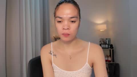 jelaimendoza13 online show from 12-16-25, 11:37