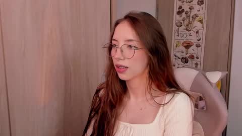 Snapshot of jelly_w5 chatting on 03-10-25, 09:51 Jelly  online show from 03-10-25, 09:51