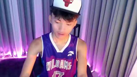 jemart_urnaughtboy online show from 05-10-26, 10:42