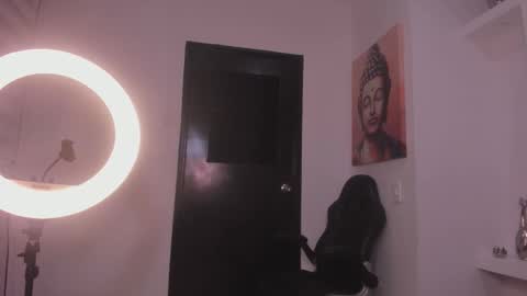 JEENA  online show from 12-18-25, 12:44