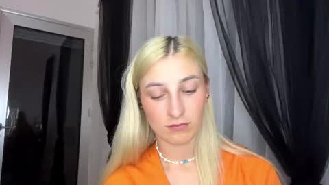 Snapshot of jenetrigg chatting on 07-28-26, 08:52 Joani online show from 07-28-26, 08:52