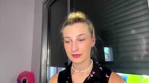 Snapshot of jenetrigg chatting on 07-29-26, 03:10 Joani online show from 07-29-26, 03:10