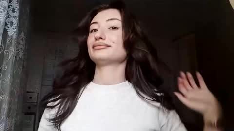 jenevapartenope online show from 11-30-25, 11:20