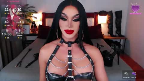 Snapshot of jenifers_body chatting on 07-26-26, 04:53 Queen Jenifer online show from 07-26-26, 04:53