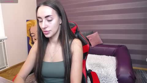 Kira online show from 09-24-25, 07:55