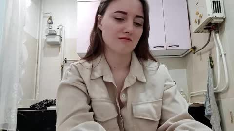 Jeniffer online show from 12-16-25, 08:14