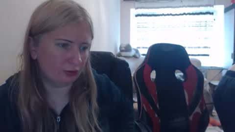 JenisAndPeter online show from 05-16-26, 11:09