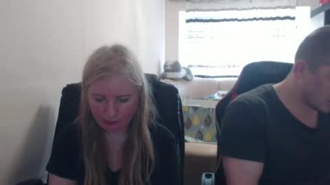 JenisAndPeter online show from 05-19-26, 04:13