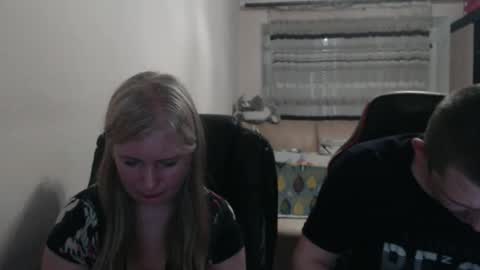 JenisAndPeter online show from 05-28-26, 08:17