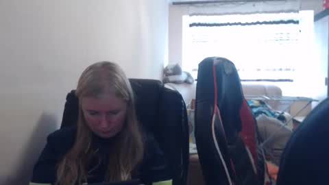 JenisAndPeter online show from 06-02-26, 06:26