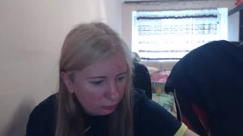 JenisAndPeter online show from 06-03-26, 06:38