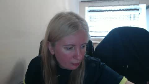 JenisAndPeter online show from 06-03-26, 02:44