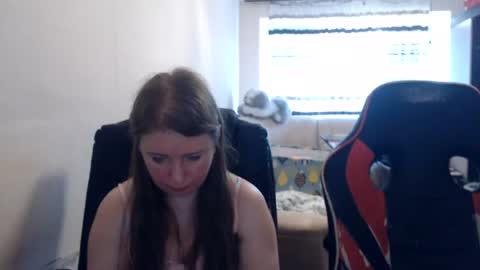 JenisAndPeter online show from 07-07-26, 06:47