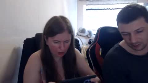 JenisAndPeter online show from 07-09-26, 08:07