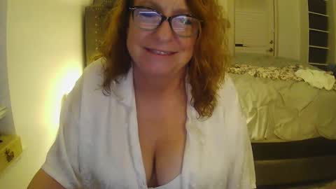 jenna197069 online show from 12-31-24, 01:47
