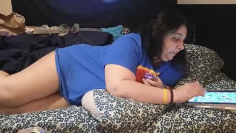 Snapshot of jennabrady chatting on 09-19-25, 12:45 Dragon Queen. Be my Dragon -- and online show from 09-19-25, 12:45