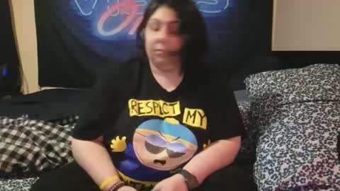 Snapshot of jennabrady chatting on 10-02-25, 09:22 Dragon Queen. Be my Dragon -- and online show from 10-02-25, 09:22