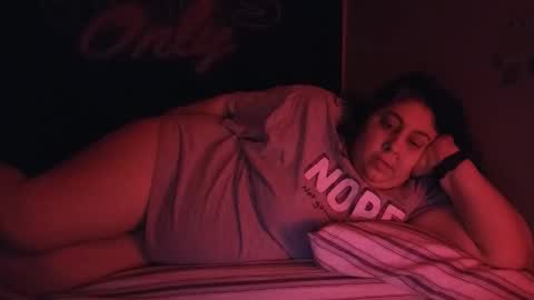 Snapshot of jennabrady chatting on 04-24-26, 10:50 Dragon Queen. Be my Dragon -- and online show from 04-24-26, 10:50