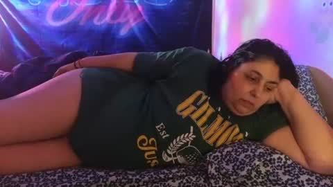 Snapshot of jennabrady chatting on 07-07-26, 07:34 Dragon Queen. Be my Dragon -- and online show from 07-07-26, 07:34