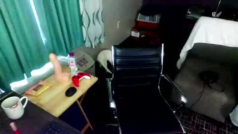 Snapshot of jennacd4life chatting on 01-15-25, 04:00 Jenna Cross online show from 01-15-25, 04:00