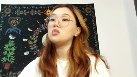 JENNA online show from 09-22-25, 01:02