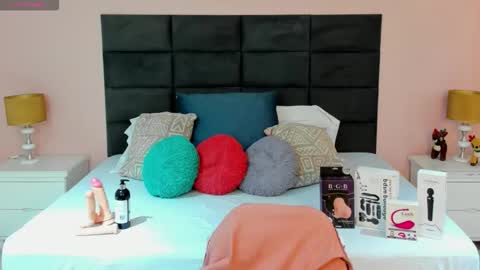 jenner_madison online show from 11-17-25, 11:05