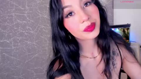 Jenner online show from 12-21-25, 02:41