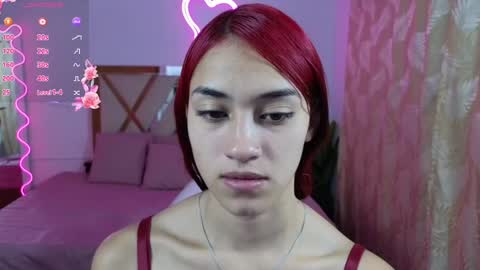 Snapshot of jenner_tay chatting on 01-11-25, 11:12 jenner online show from 01-11-25, 11:12