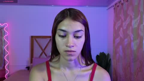 Snapshot of jenner_tay chatting on 01-25-25, 11:13 jenner online show from 01-25-25, 11:13