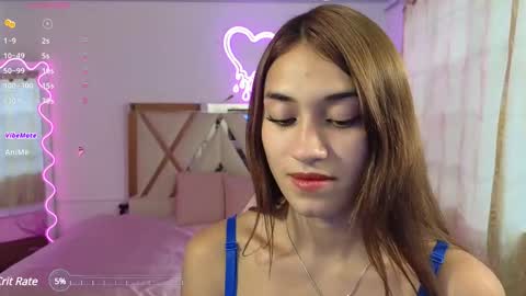 Snapshot of jenner_tay chatting on 02-10-25, 05:41 jenner online show from 02-10-25, 05:41