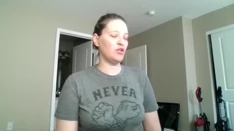 Jennibean6996 online show from 02-21-25, 01:44