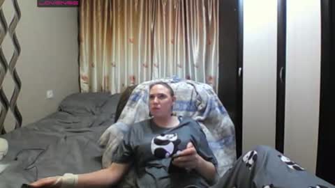 JenniDeep online show from 03-25-26, 06:36