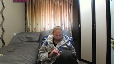 JenniDeep online show from 05-28-26, 12:02