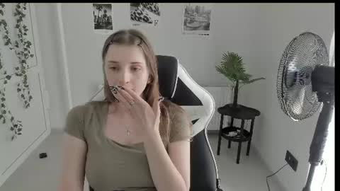 Karla online show from 06-23-26, 01:20