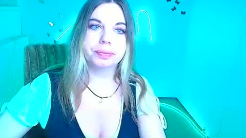 Jennifer online show from 02-24-26, 06:44