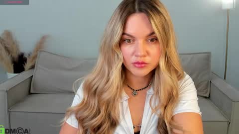 Jennifer Perezz online show from 05-11-26, 08:53