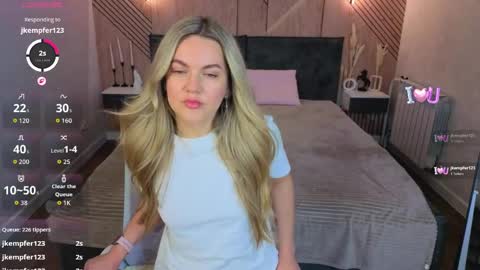 Jennifer Perezz online show from 05-28-26, 05:21
