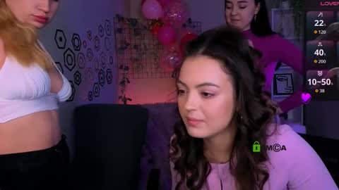 jennifer_sheil online show from 02-27-26, 08:42