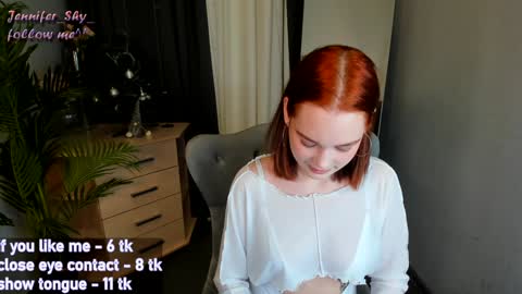 Jennifer online show from 12-13-24, 01:33