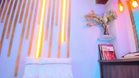 Jennifer vega  online show from 11-06-25, 12:44