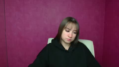 Snapshot of jennifer_xo_ chatting on 01-05-25, 06:46 Jennifer online show from 01-05-25, 06:46