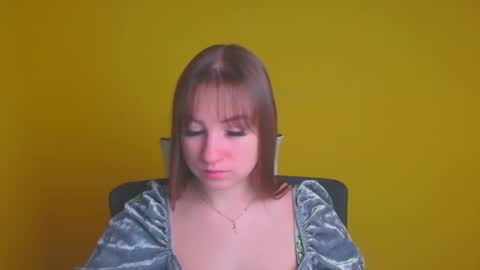 Snapshot of jennifer_xo_ chatting on 01-17-25, 12:10 Jennifer online show from 01-17-25, 12:10