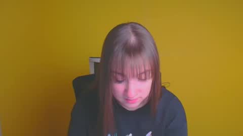 Snapshot of jennifer_xo_ chatting on 02-06-25, 06:40 Jennifer online show from 02-06-25, 06:40