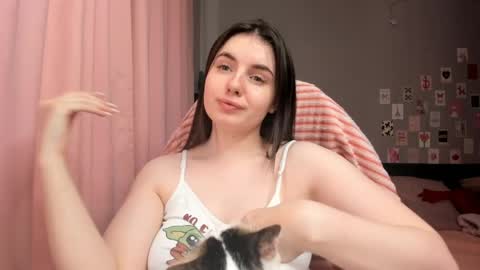 Snapshot of jenniferka chatting on 04-30-26, 01:28 jenniferka online show from 04-30-26, 01:28