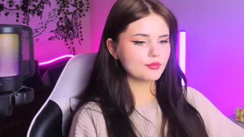 Jenni online show from 12-01-24, 07:36