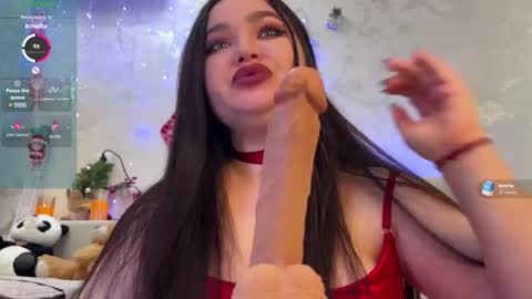 Snapshot of jennisxcharming chatting on 01-13-25, 01:45 Mila online show from 01-13-25, 01:45