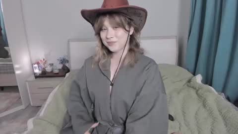 Snapshot of jenny_hardy chatting on 07-04-26, 03:29 Jenny my next stream is on Saturday at 1 pmUTC Welcome to my WhatsApp 3 online show from 07-04-26, 03:29